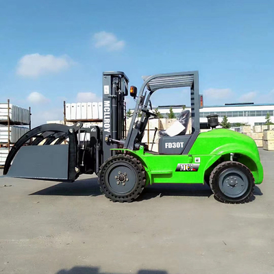 Peso nominale di carico 3000 KG Manovrazione sicura terreno accidentato carrello elevatore di forchetta Liberazione da terra 220 mm carrello elevatore compatto